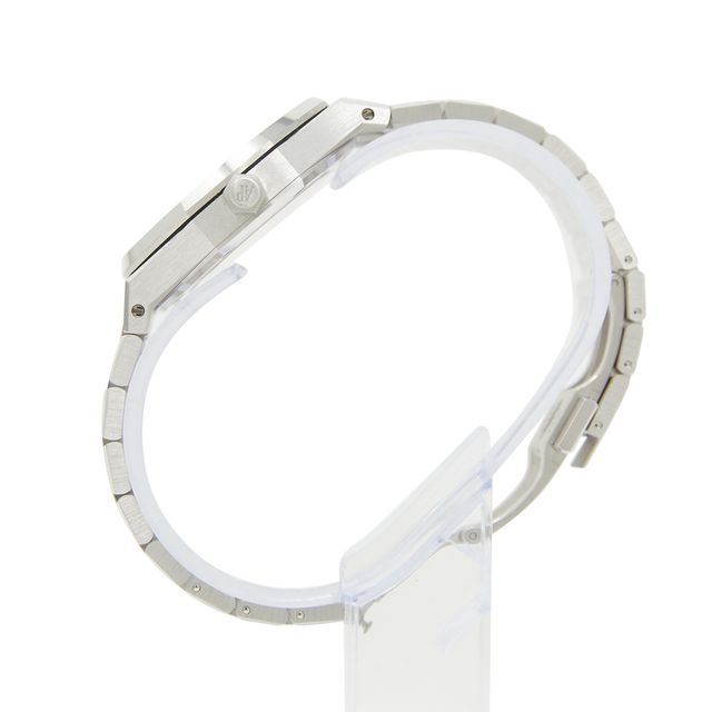 Audemars Piguet Royal Oak 77451BC.ZZ.1261BC.01 Image 4